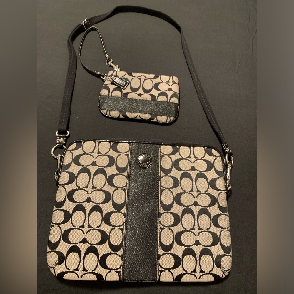 Coach Ladies Handbag set